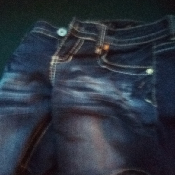 Shorts - Picture 2 of 2